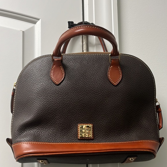 Dooney & Bourke Purse - Picture 1 of 5